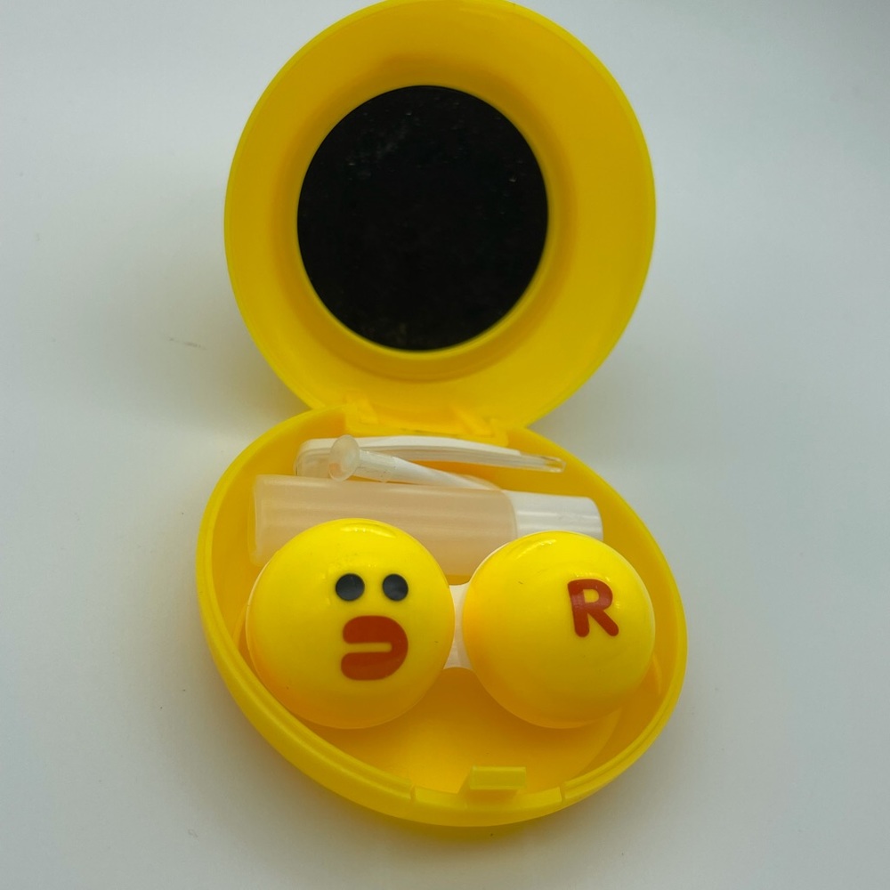 LINE Friends Style Contact Lense Travel Case - Sally the Duck - Picture 6 of 10
